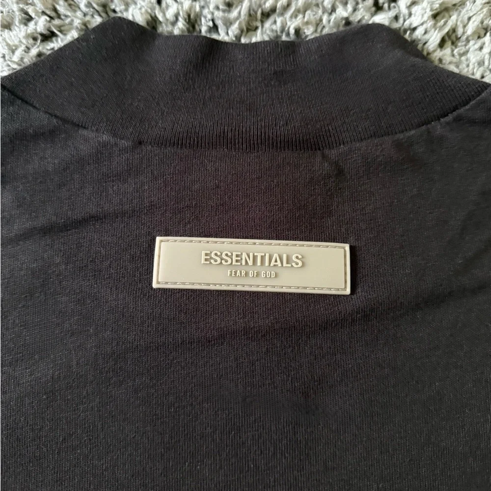 Fear of God Essentials - Mock Neck Long Sleeve 1977 ‘Iron’ - Picture 5 of 7